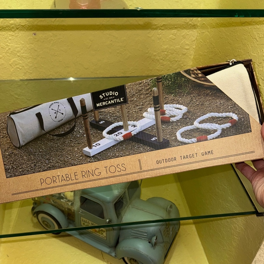 Studio Portable Ring Toss - White and Brown